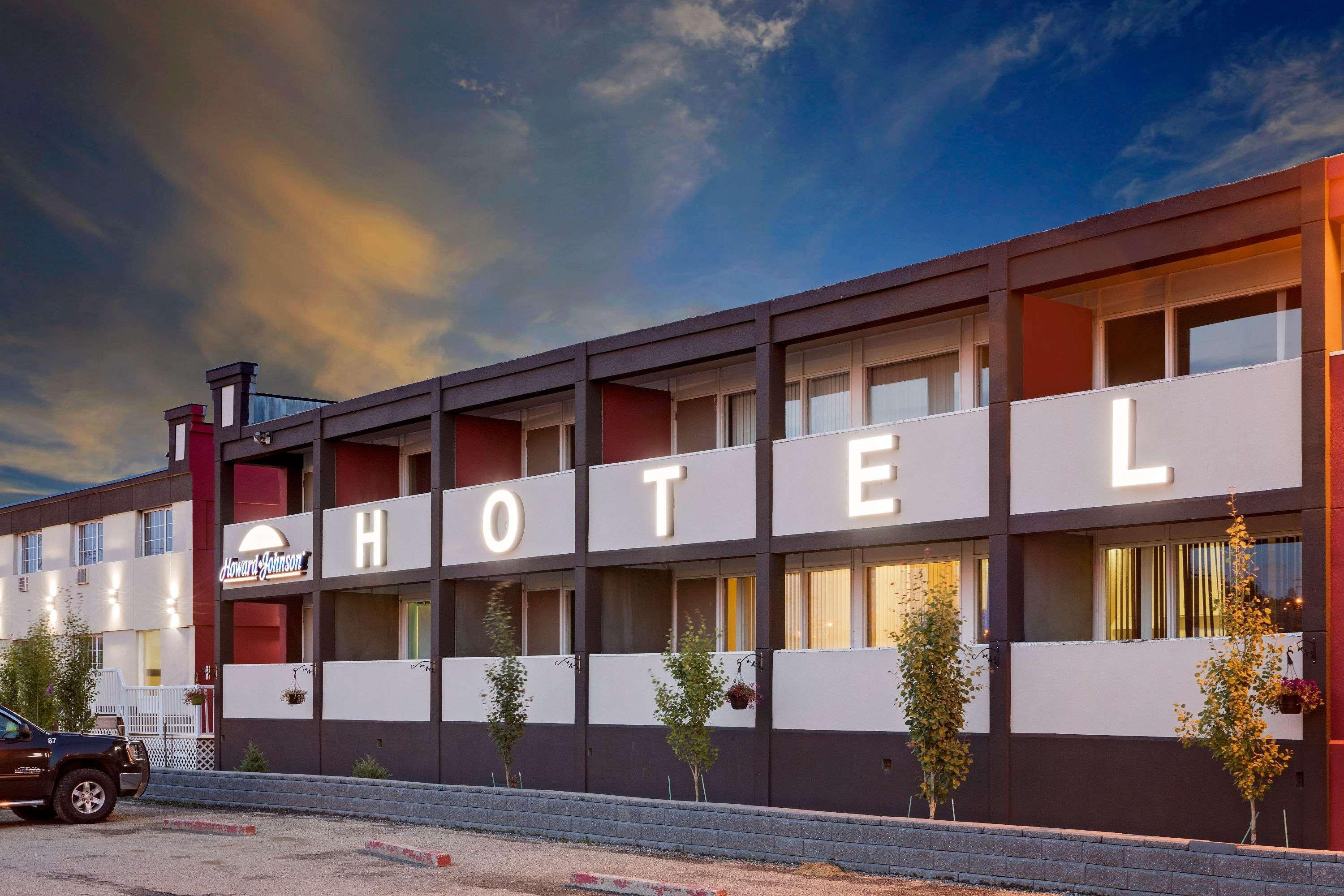 Baymont By Wyndham Edson Hotel Exterior foto