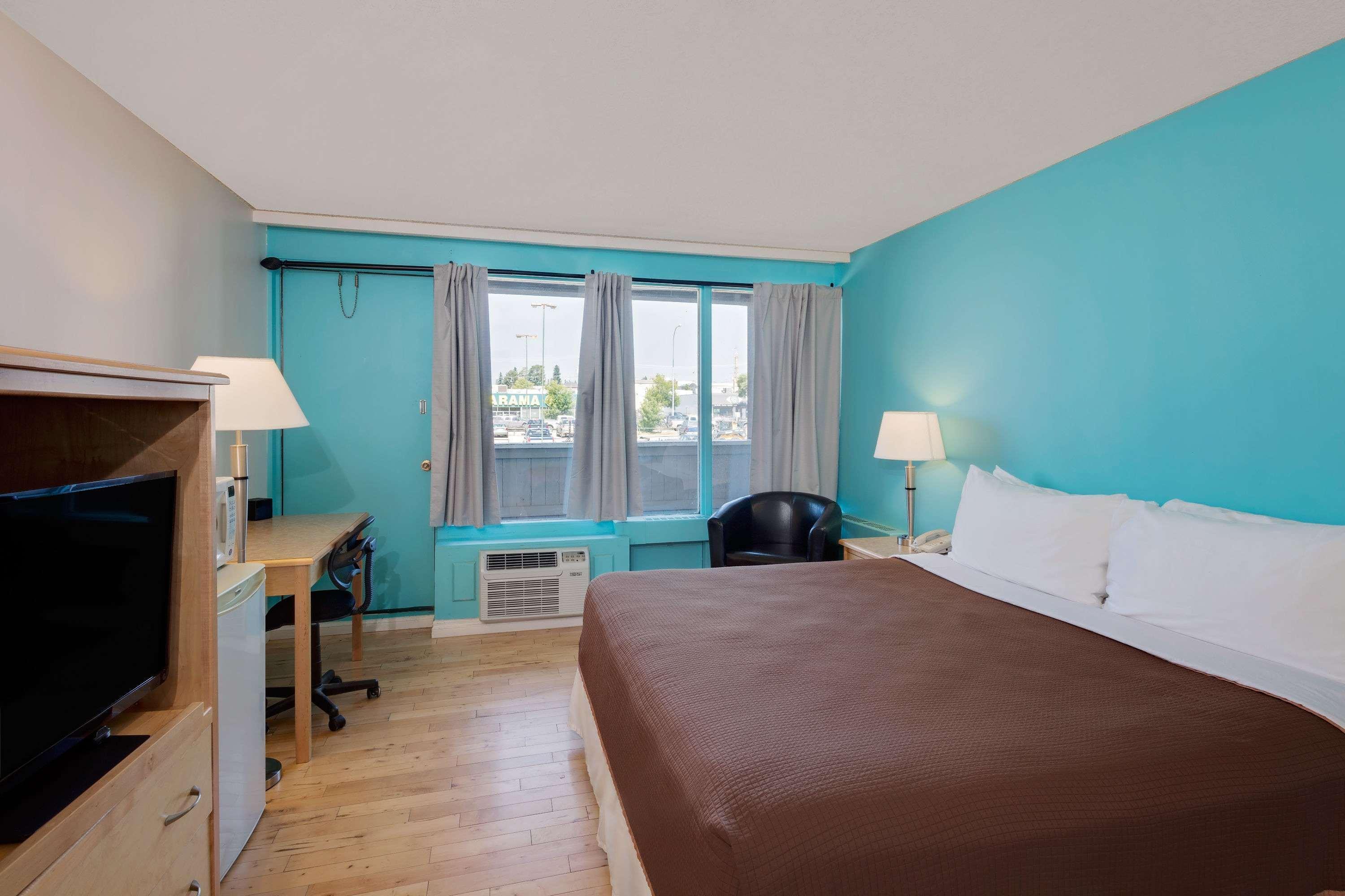 Baymont By Wyndham Edson Hotel Exterior foto