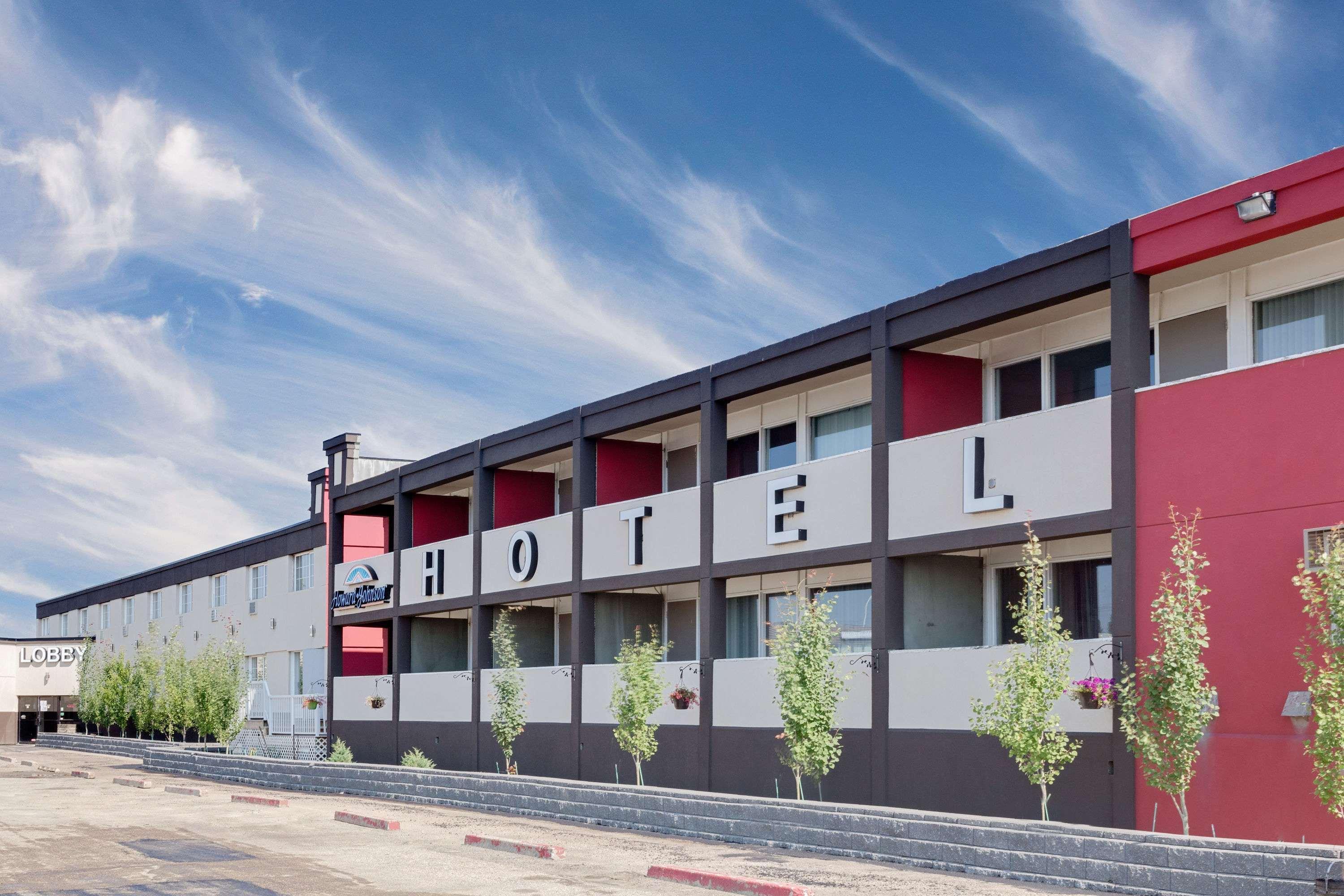 Baymont By Wyndham Edson Hotel Exterior foto