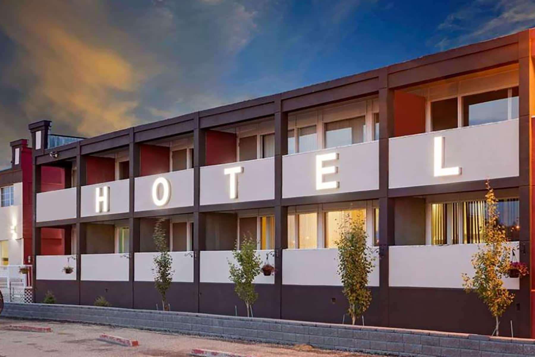Baymont By Wyndham Edson Hotel Exterior foto