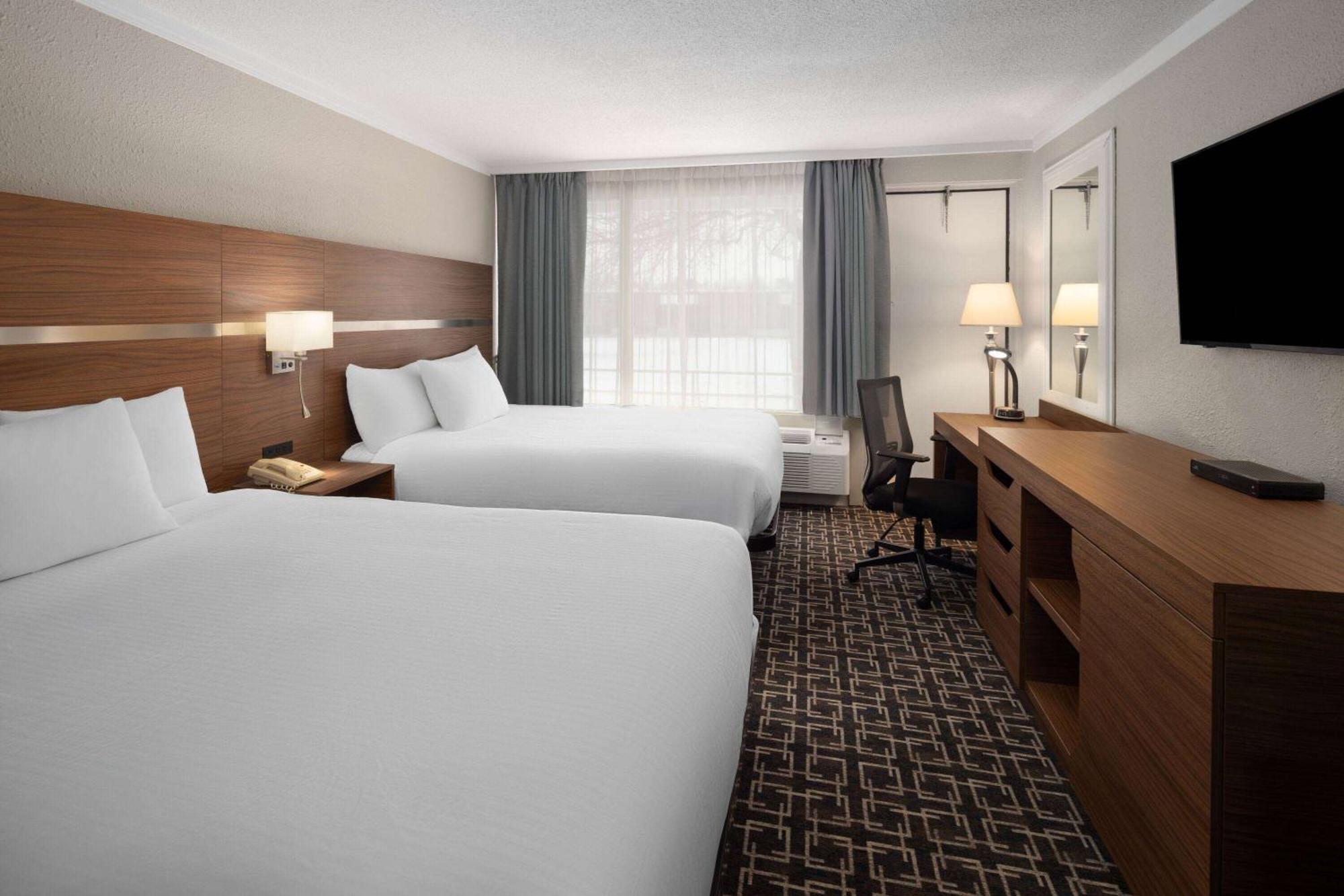 Baymont By Wyndham Edson Hotel Exterior foto