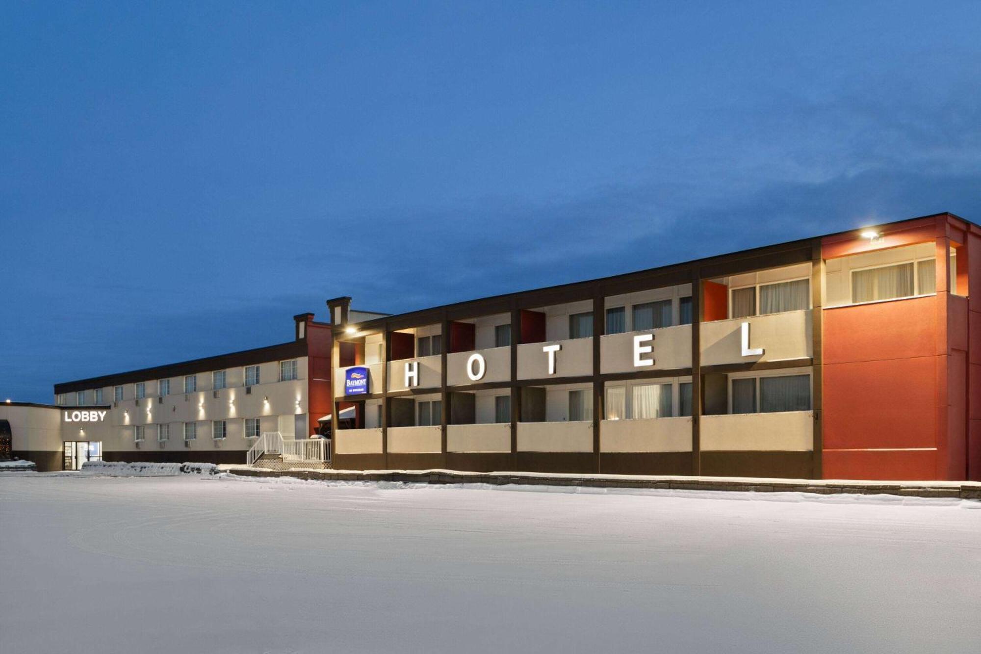 Baymont By Wyndham Edson Hotel Exterior foto